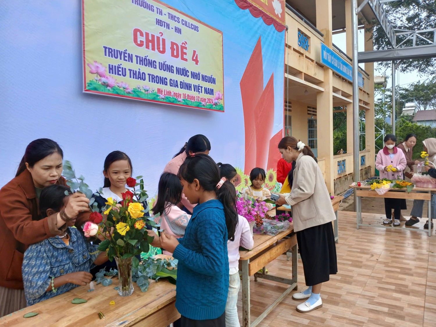 z6135575123098 174a1bf5290b9a778c1d1aec8eff75b9