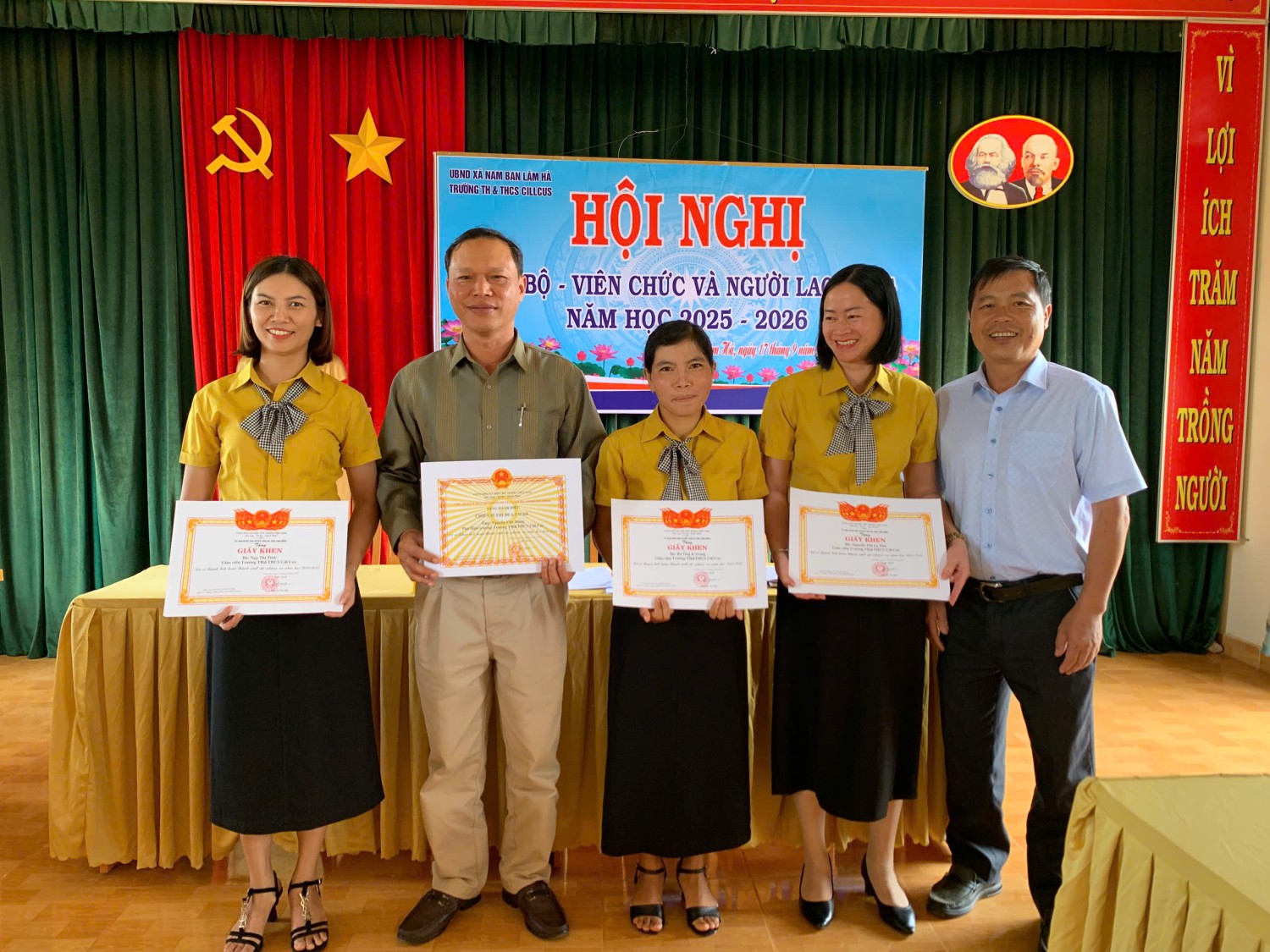 z7021774428762 cc0754b7c80b1b9fc9f13692f5317f5b