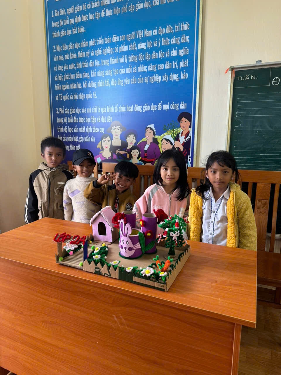 HÌNH ẢNH NGÀY HỘI STEM CẤP TRƯỜNG LẦN THỨ I NĂM HỌC 2024 - 2025