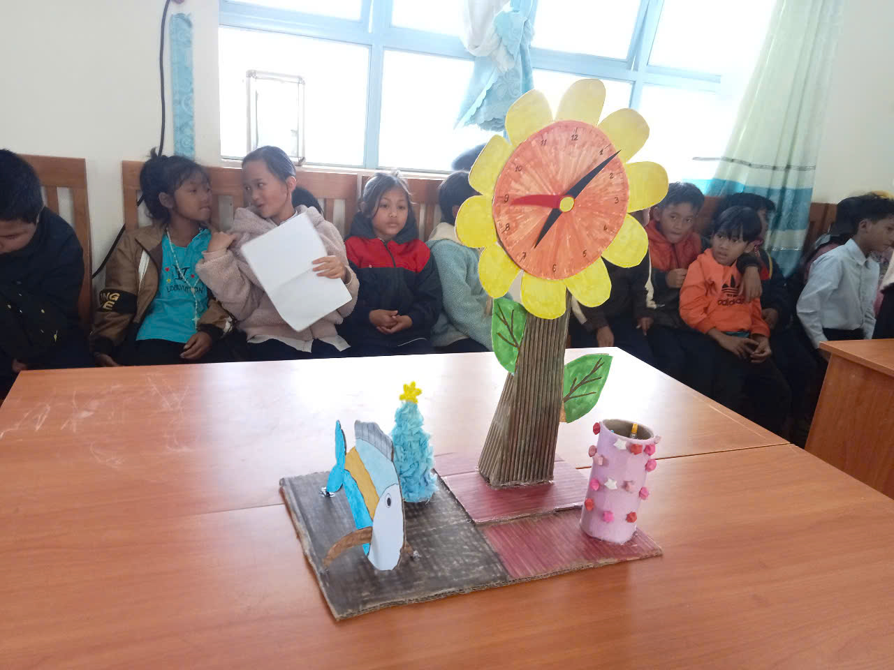 HÌNH ẢNH NGÀY HỘI STEM CẤP TRƯỜNG LẦN THỨ I NĂM HỌC 2024 - 2025